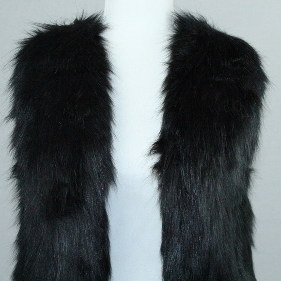NWT | Shelly Collection | Black Faux Fur Vest | Sz S - Picture 2 of 16